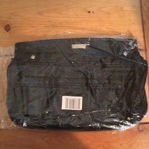 Brand new Ebony classic Miche shell